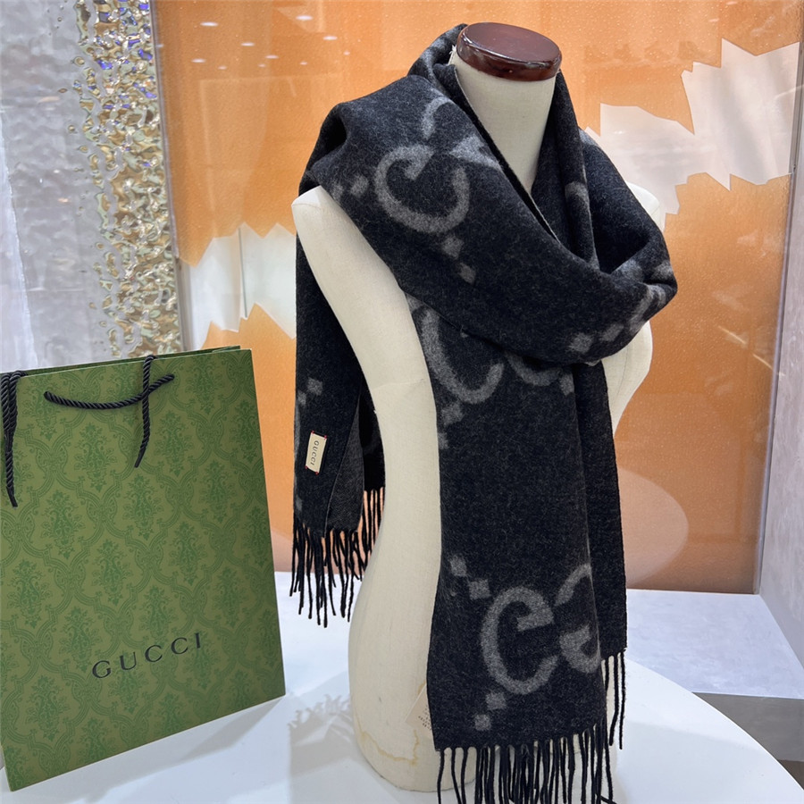 Gvc*1 cashmere gg logo scarf