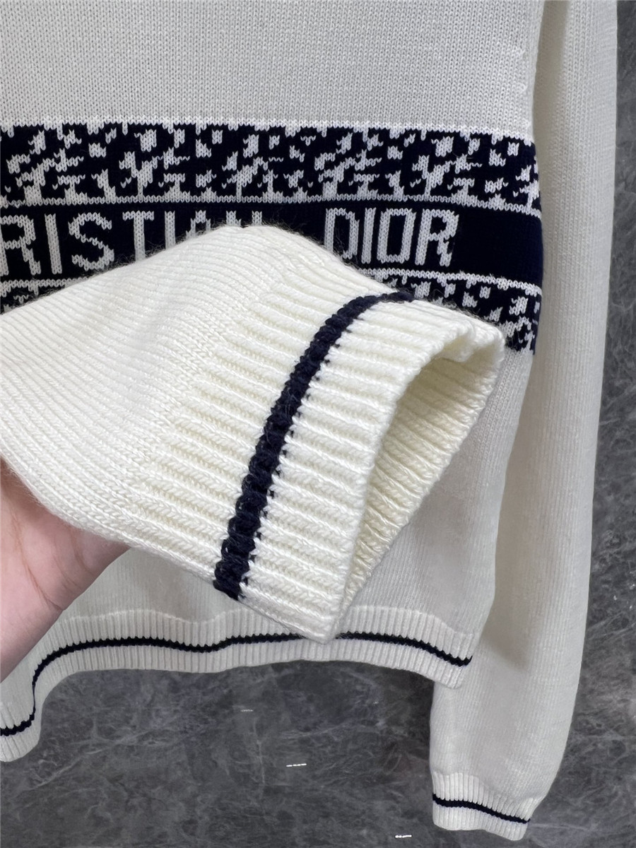 D10r crew neck knitted sweater