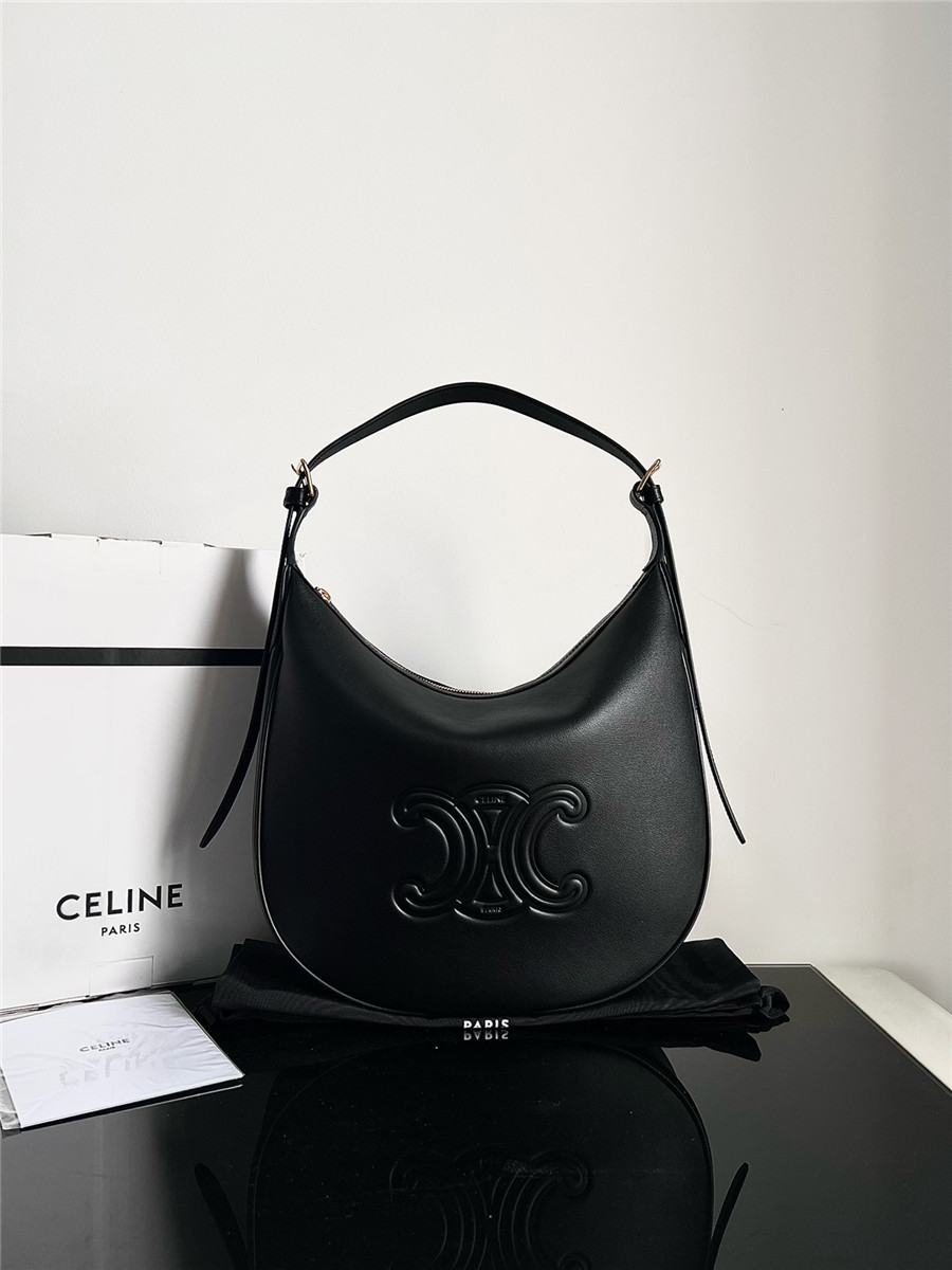 Ce1i*e triomphe heloise hobo bag