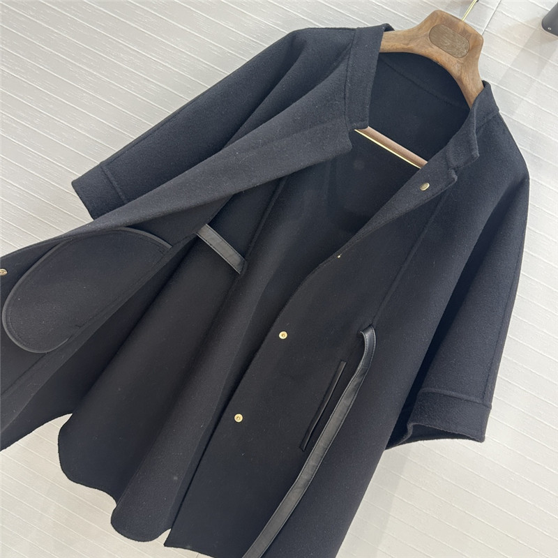 L0r0 P1ana cashmere cape coat