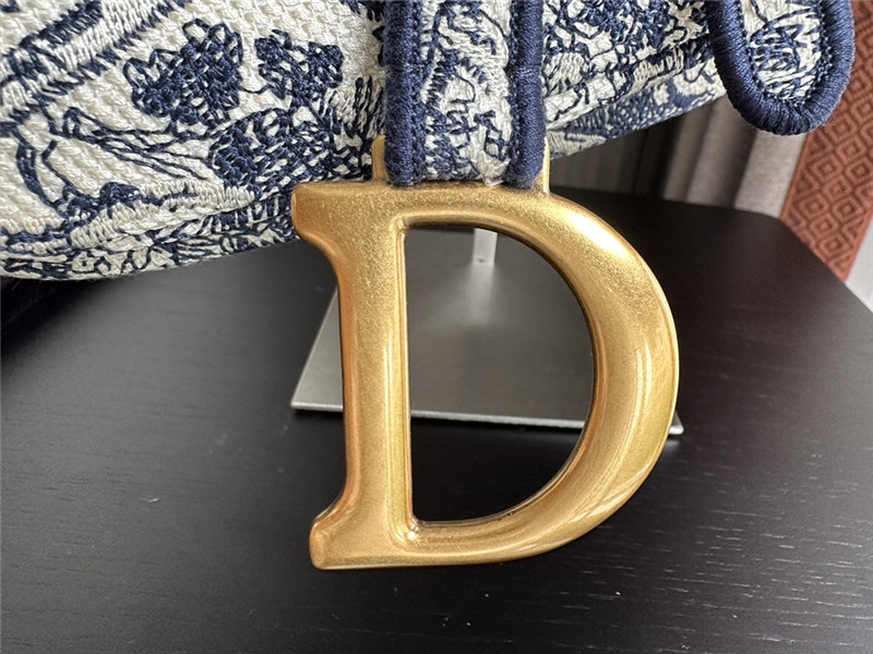 D10r dark blue embroidered denim saddle bag