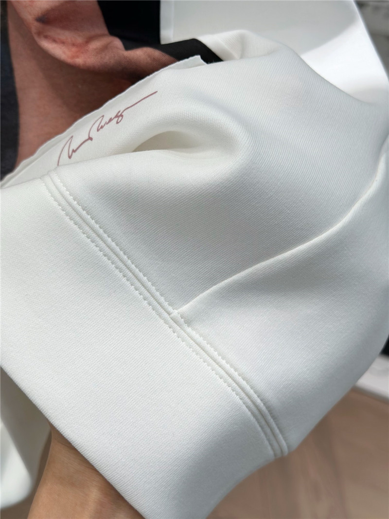 Vanitoo Ivory Cotton Sweatshirt with Wegman Print