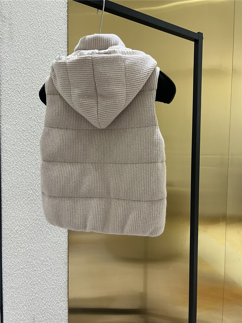 BC cashmere hooded vest