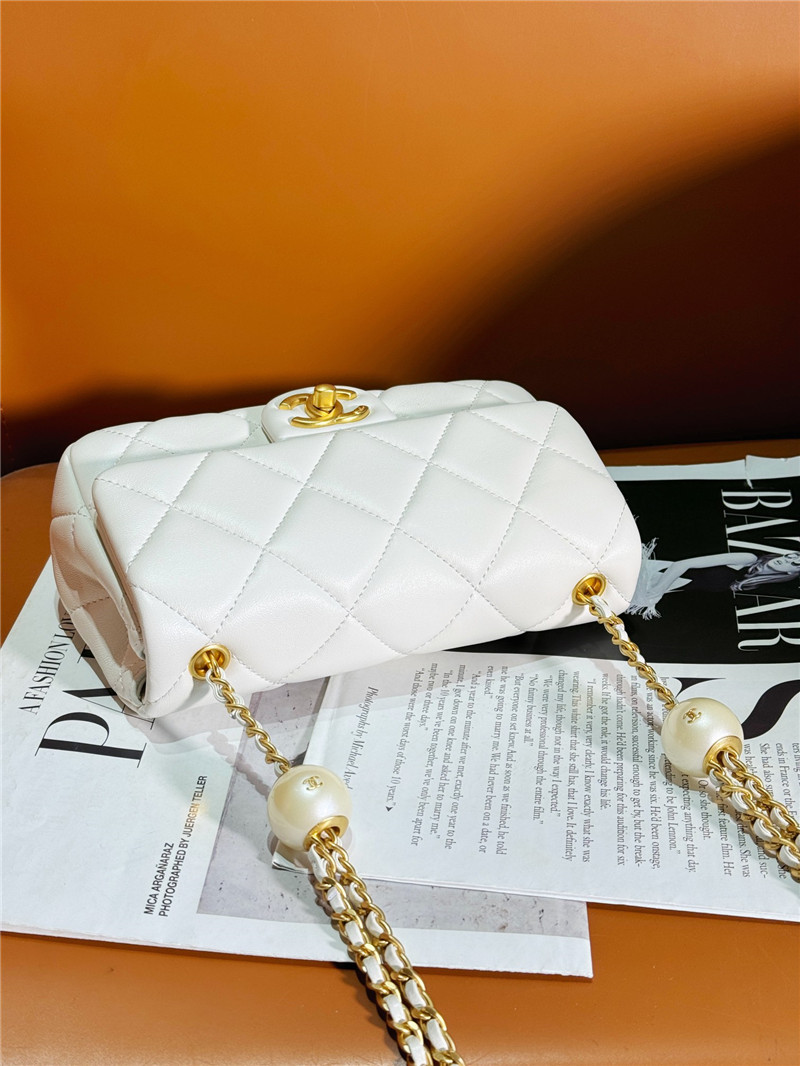 Ch**el classic pearl white cf bag