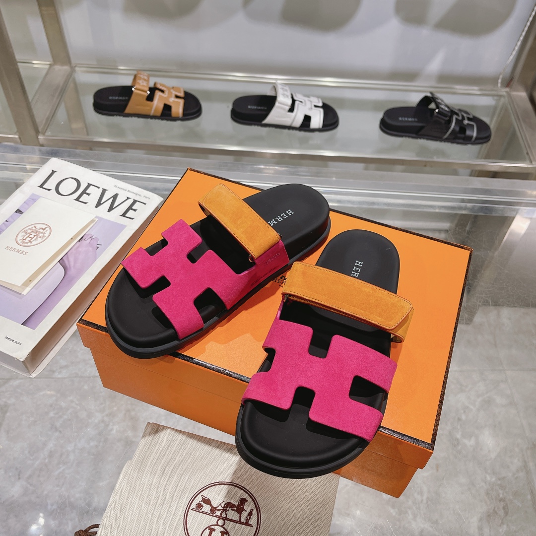 H**me5 chypre pink brown suede sandals