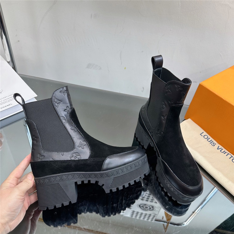 l0vis Vvtt0n suede laureate platform boot black