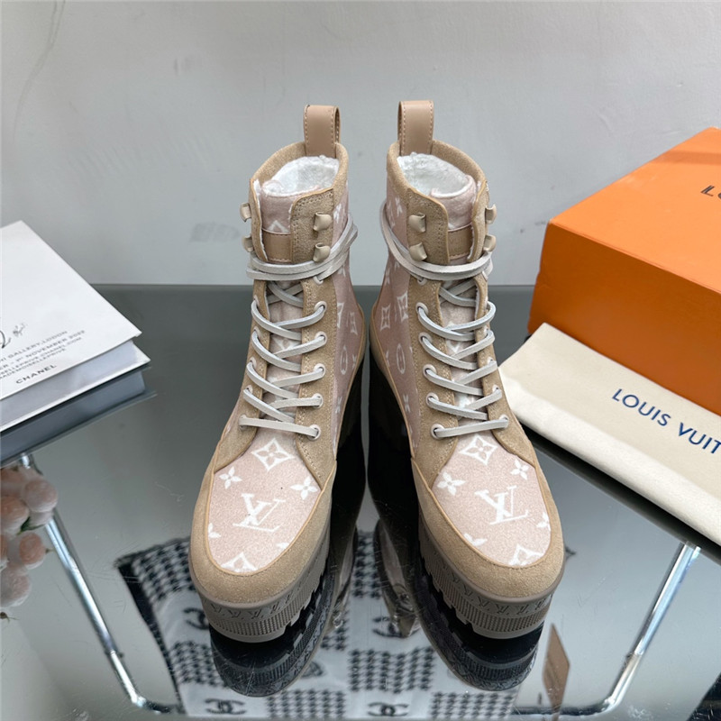 l0vis Vvtt0n suede calfskin monogram desert boots