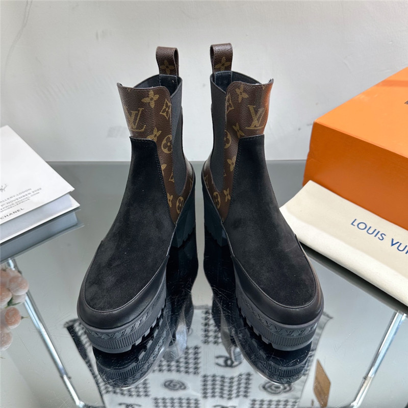 l0vis Vvtt0n suede laureate platform boot