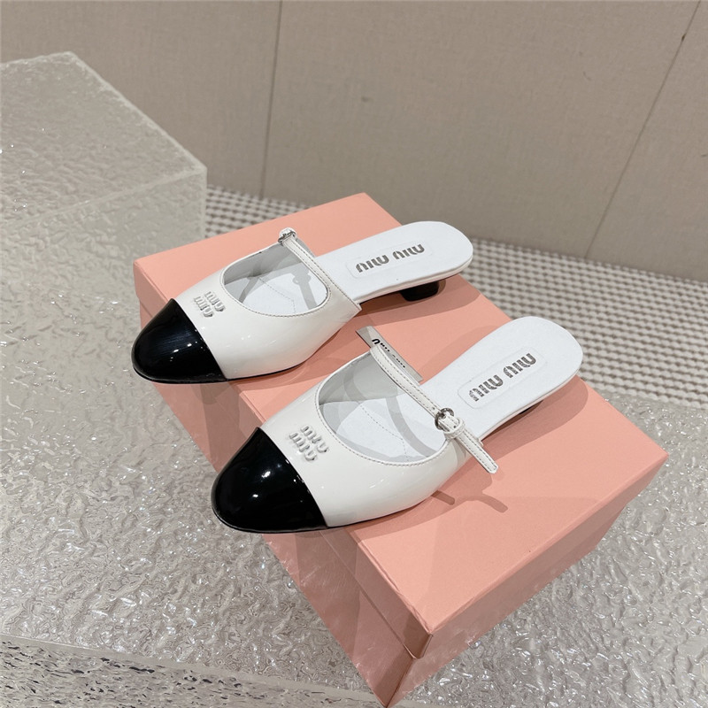 M1um1u new half slippers