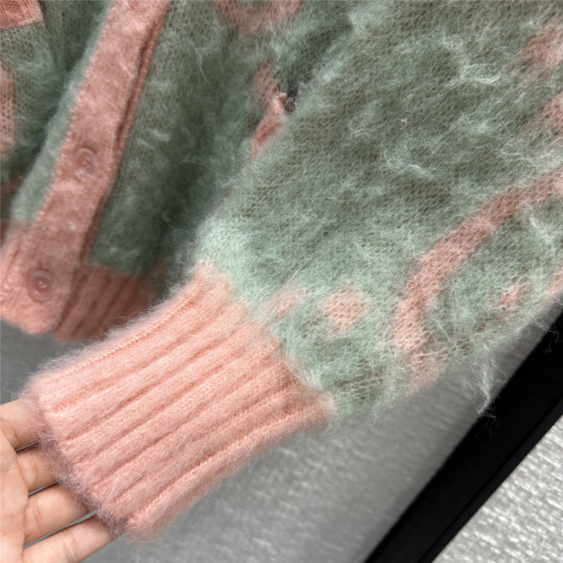 Gvc*1 gg pink mohair cardigan jacket