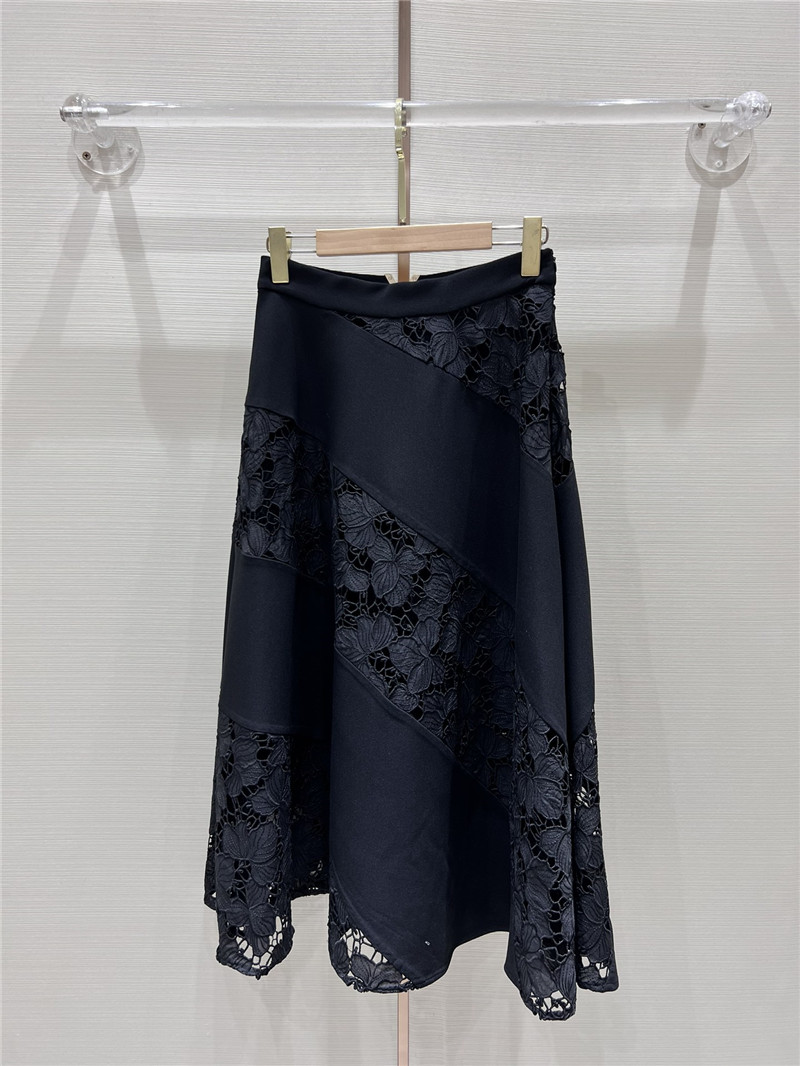 Va1e*ntin0 embroidered patchwork long skirt