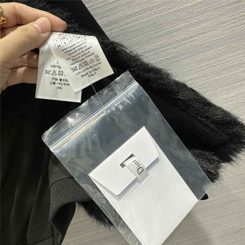 D10r classic waisted furry suit