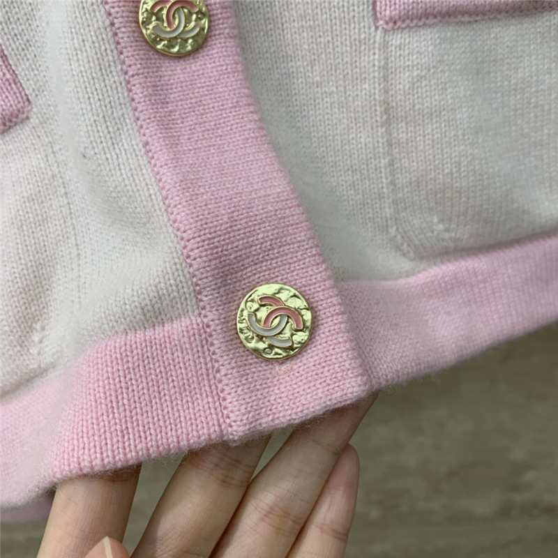 Ch**el macaron color cardigan in pink