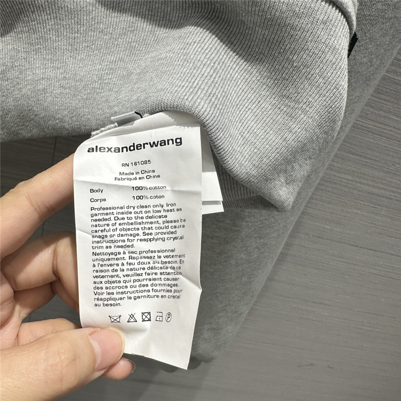 A1exa*der wang short sweatshirt + small skirt suit