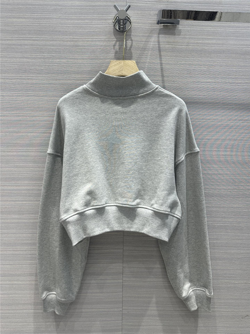 A1exa*der wang short sweatshirt + small skirt suit
