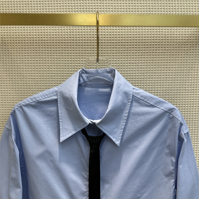 Va1e*ntin0 v-shaped metal button tie embellished shirt