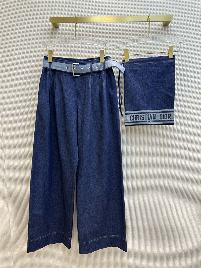 D10r wide leg floor-length jeans with loose belt