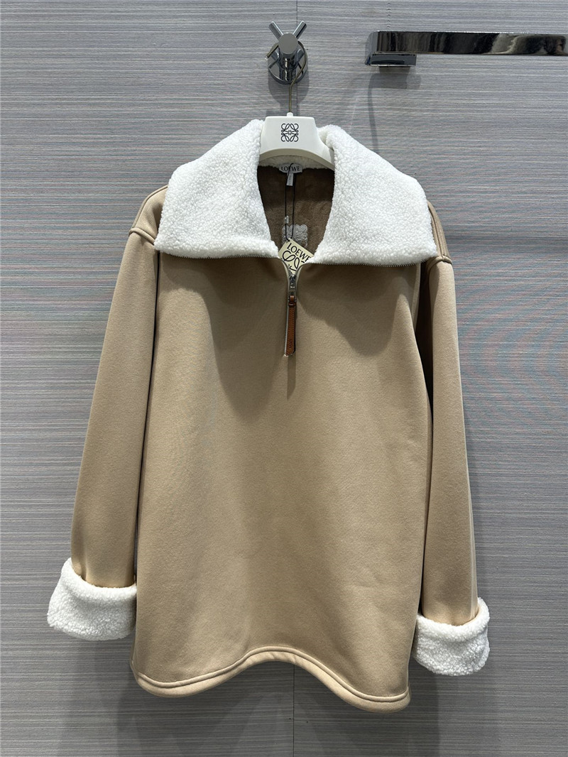 L0ew* lambswool collar sweatshirt beige