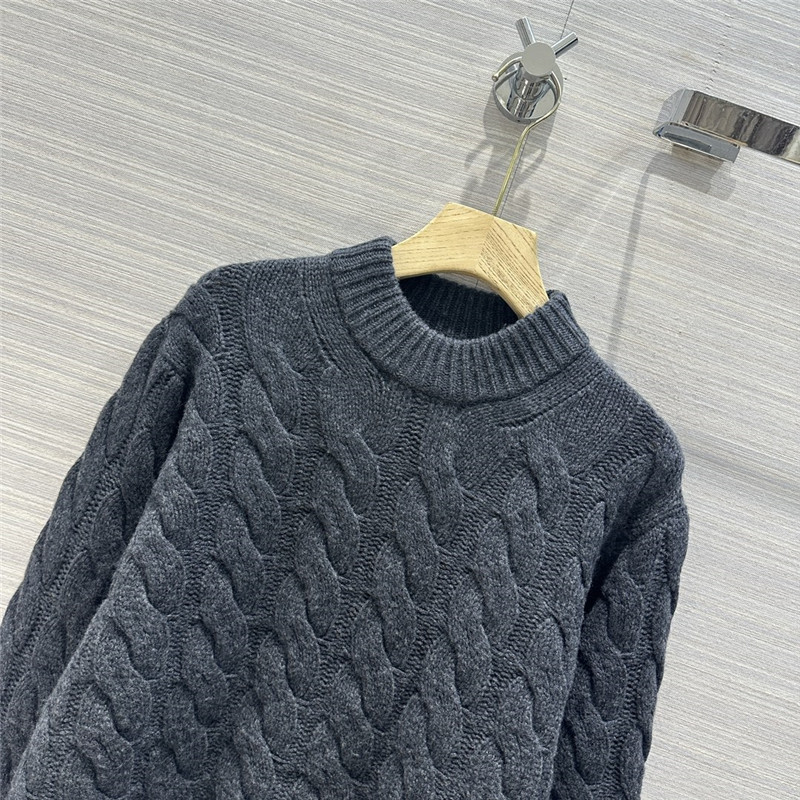 Cable Turtleneck Cashmere Sweater in Grey