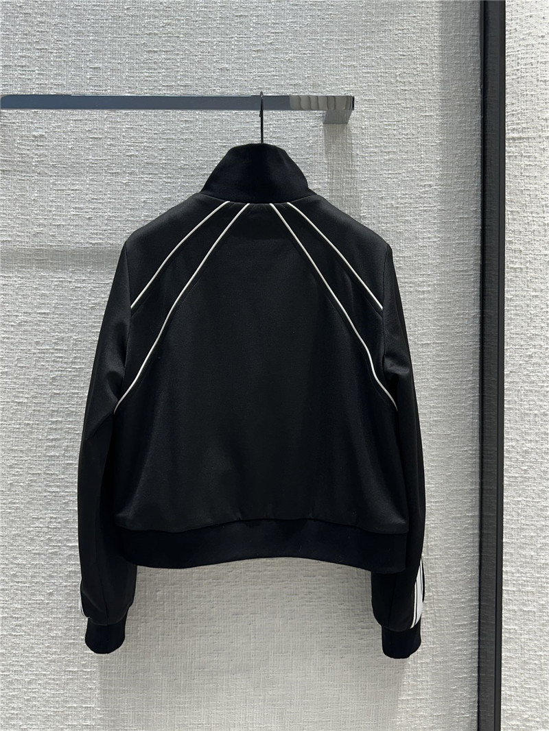 Gvc*1 slim short sweatshirt + straight pants suit