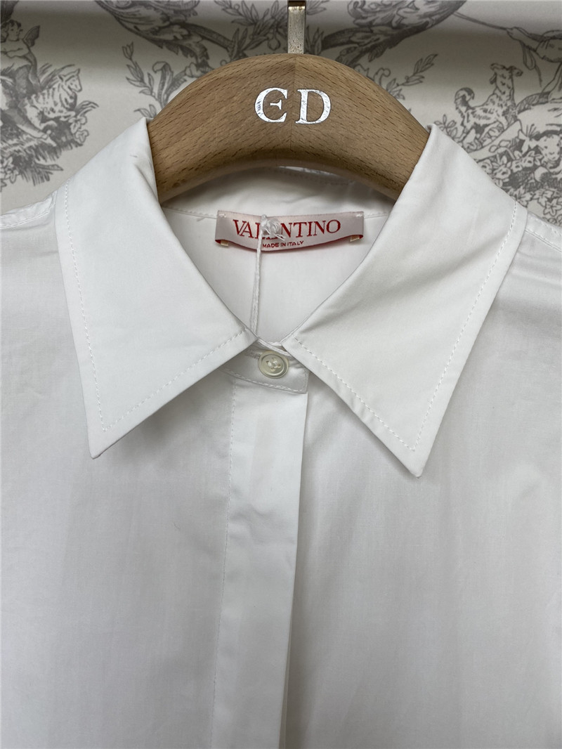 Va1e*ntin0 early spring new flower sleeve shirt