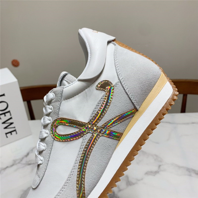 L0ew* flow runner sneaker white