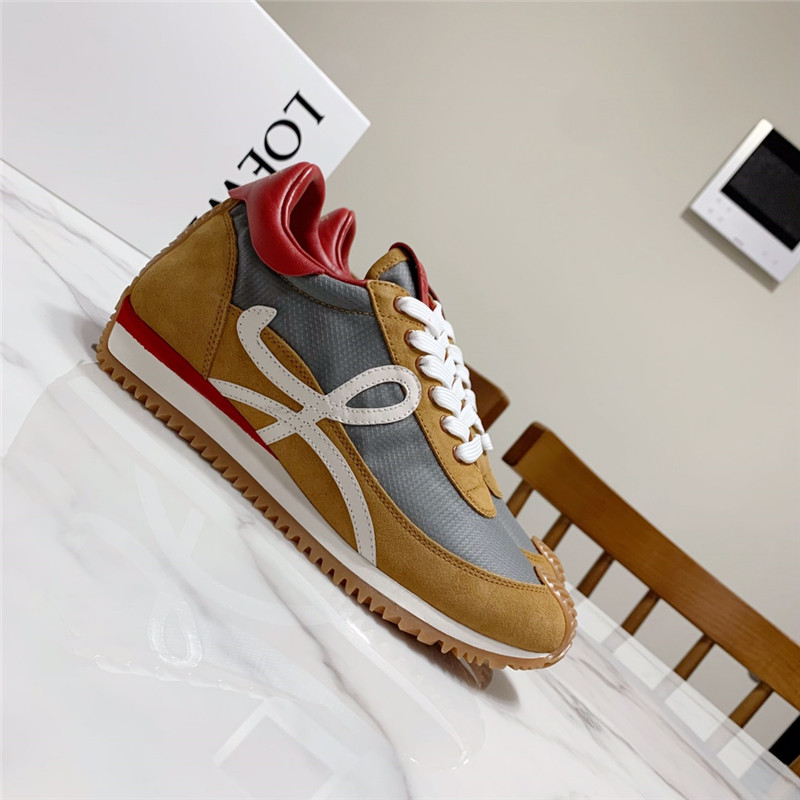 L0ew* flow runner sneaker brown
