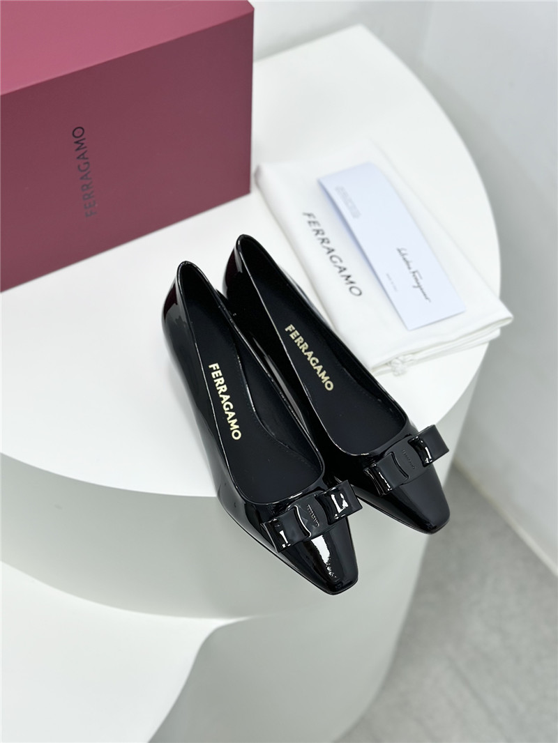 Salvatore Ferragamo bow square toe shoes