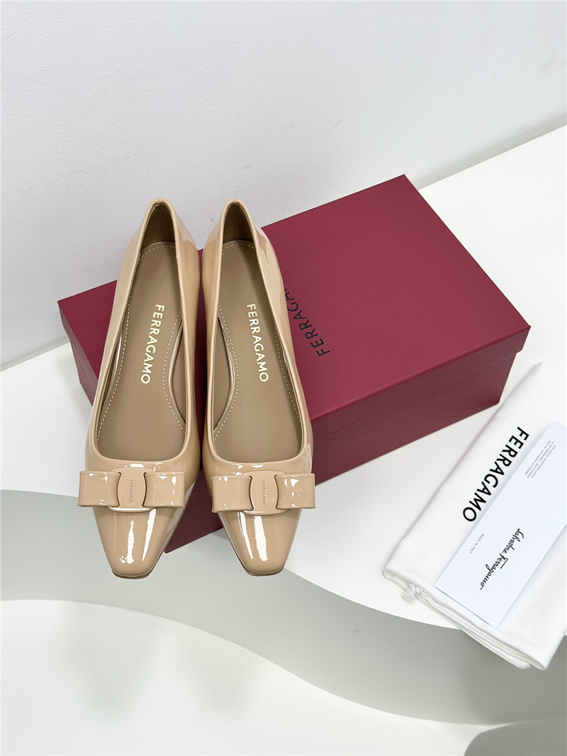 Salvatore Ferragamo bow square toe shoes