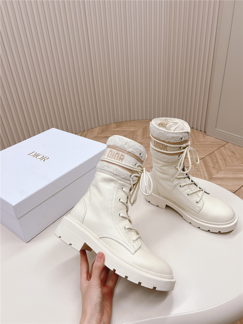 D10r d-unit ankle boot white
