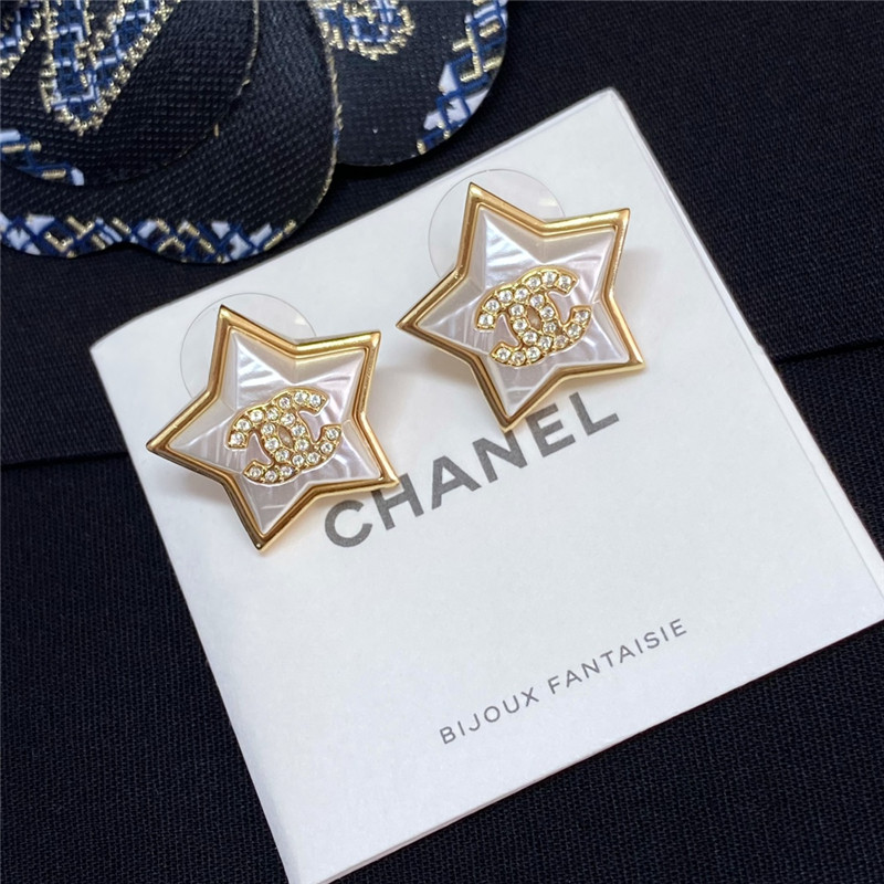 ch**el star D1am0nd ch**el stud earrings