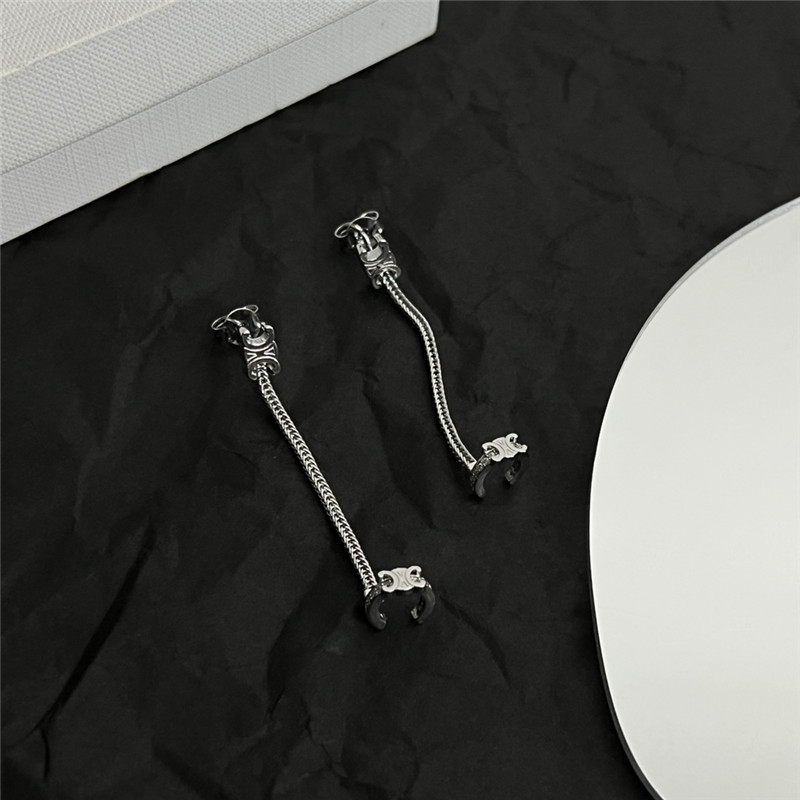 Ce1i*e new earrings