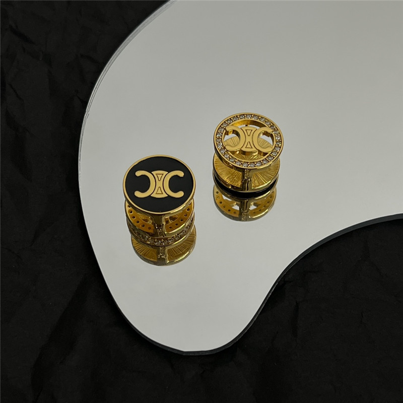 Ce1i*e new earrings