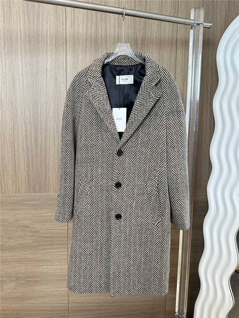 Ce1i*e old money style wool coat