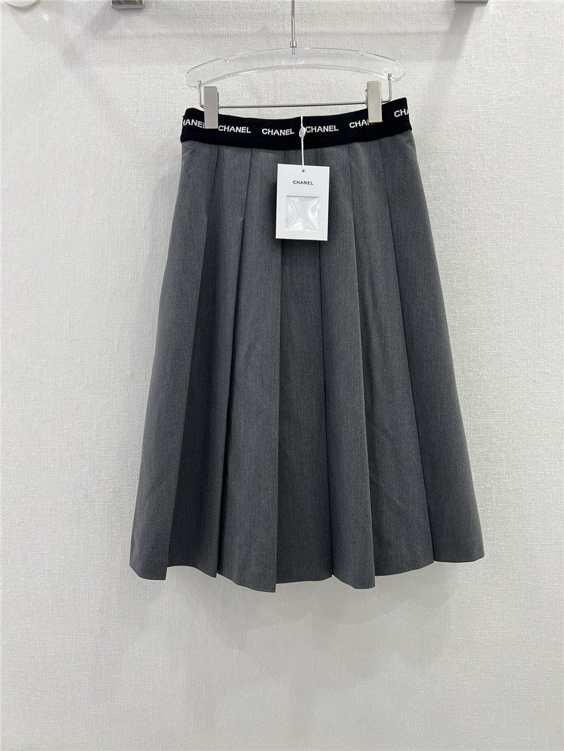 Ch**el waistband letter logo web pleated skirt