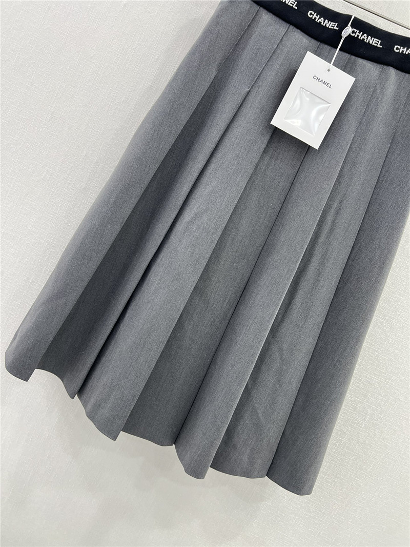 Ch**el waistband letter logo web pleated skirt