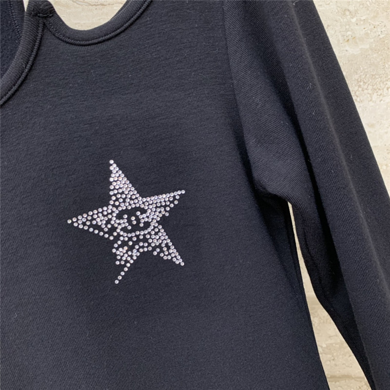 Ch**el off-shoulder long-sleeved bottoming t-shirt