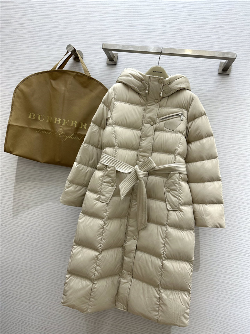 Bv*b*rry hooded long down jacket