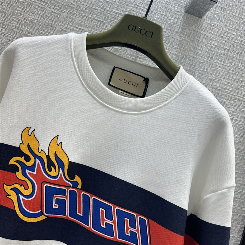 Gvc*1 logo colorblock sweatshirt