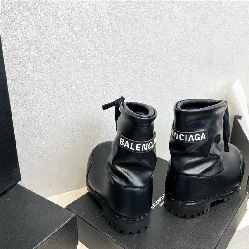 Ba1en*iaga alaska boots black
