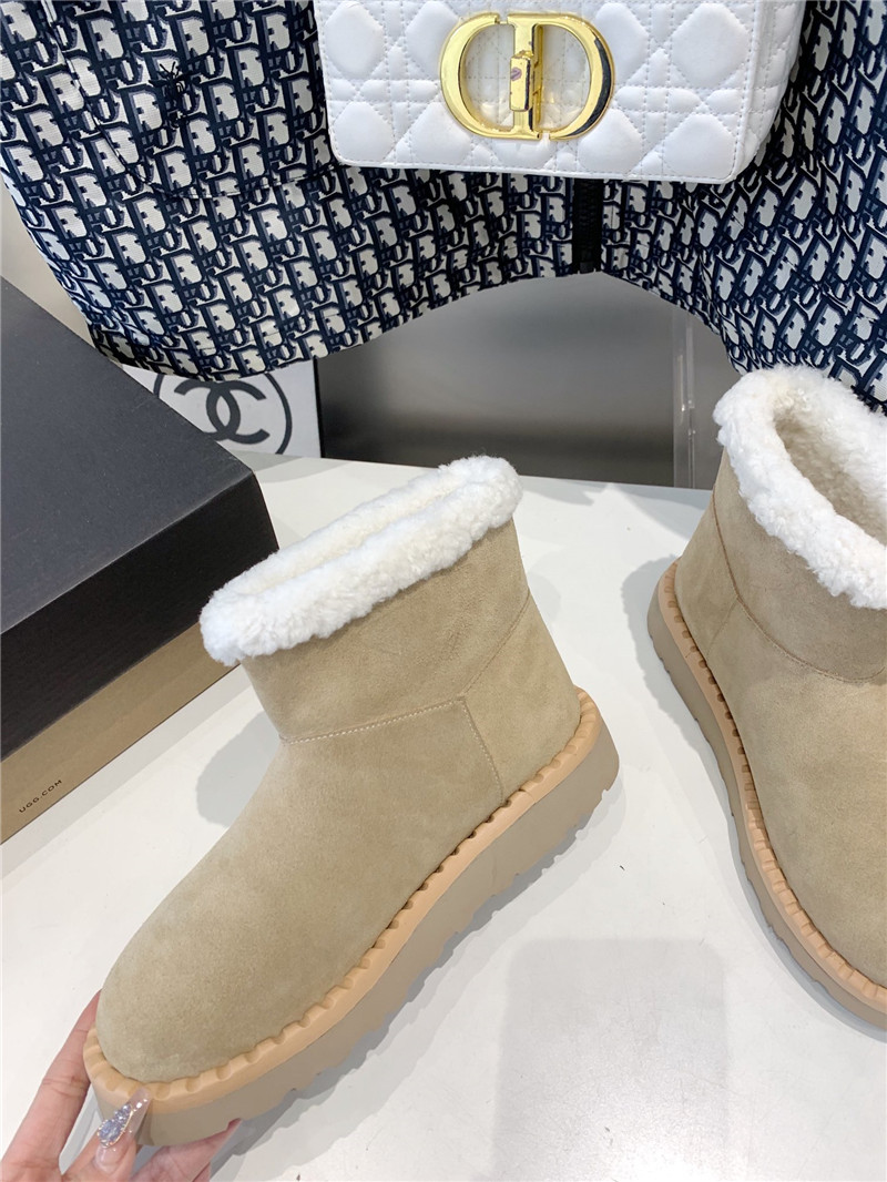 UGG Shearling Beige Suede Boots