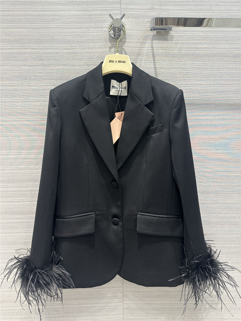 Pra*a lady style feather haute couture suit