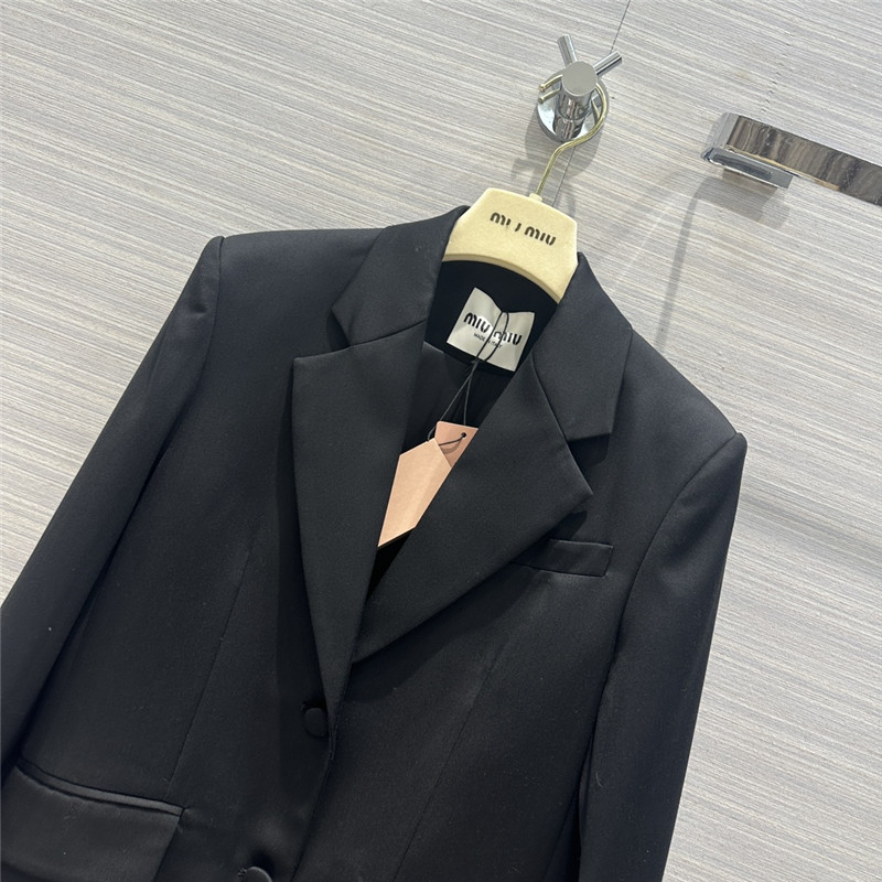Pra*a lady style feather haute couture suit