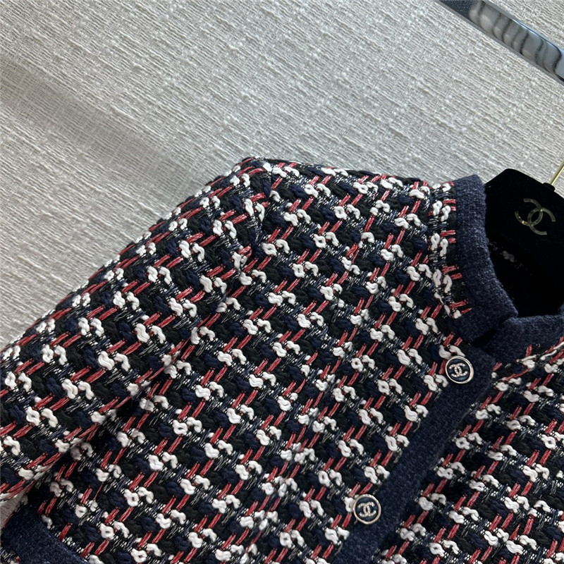 Ch**el stand collar short coat