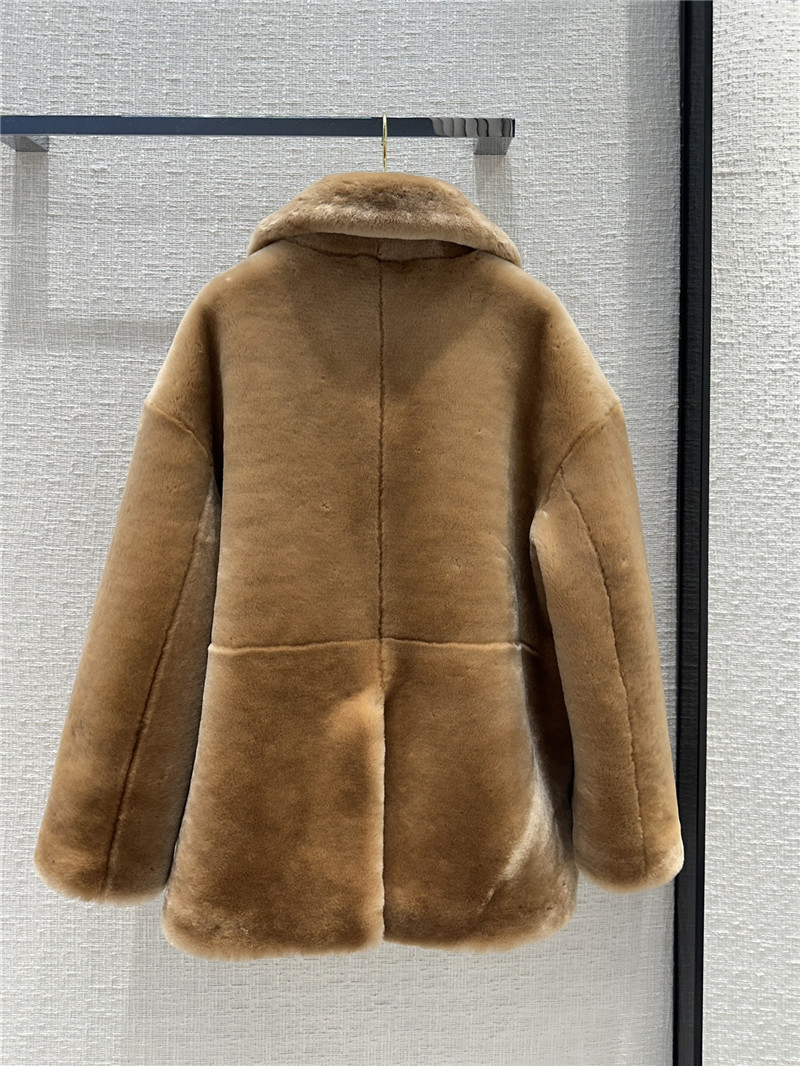 M1um1u double-breasted short and medium fur coat