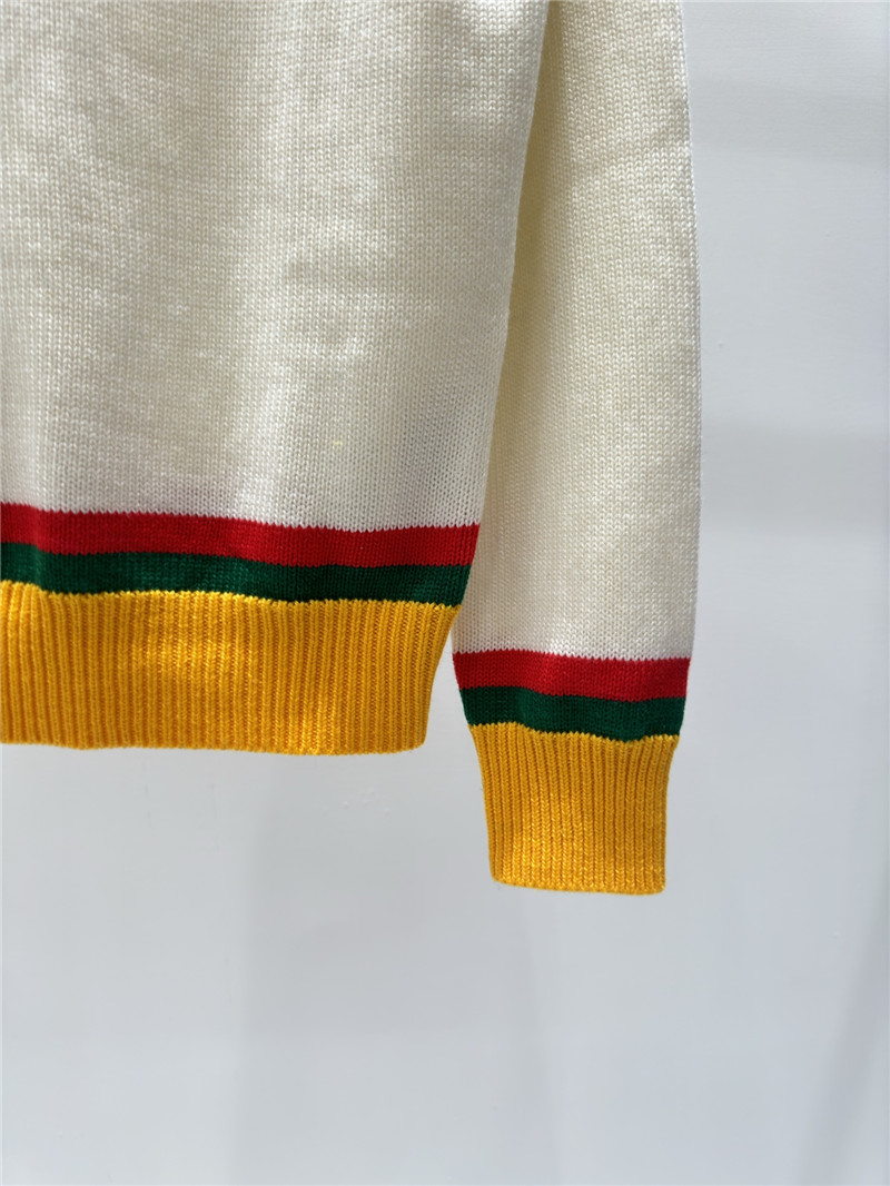Gvc*1 logo contrast knitted sweater