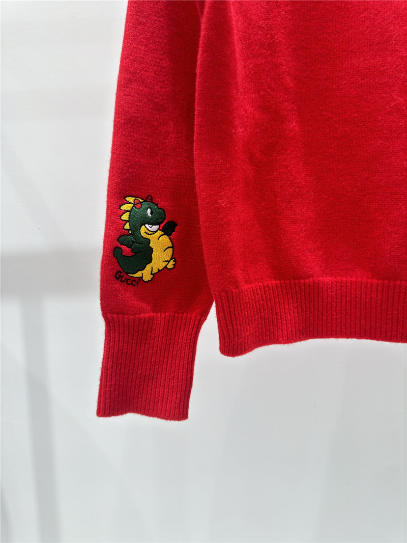 Gvc*1 appliqu¨¦ knitted sweater in red
