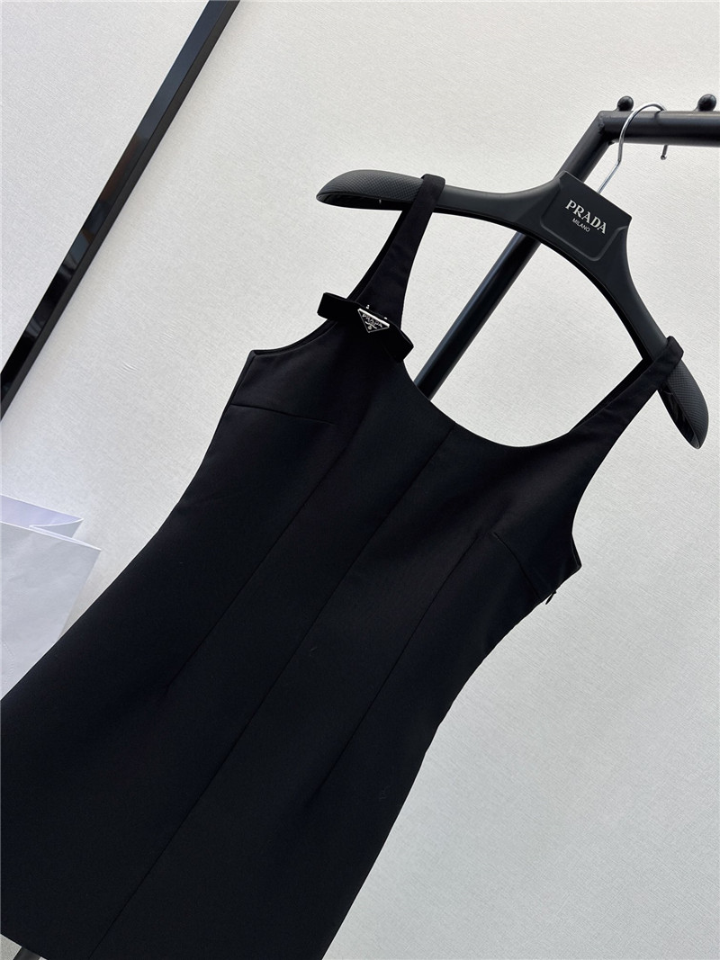 Pra*a new hoilday series vest little black dress