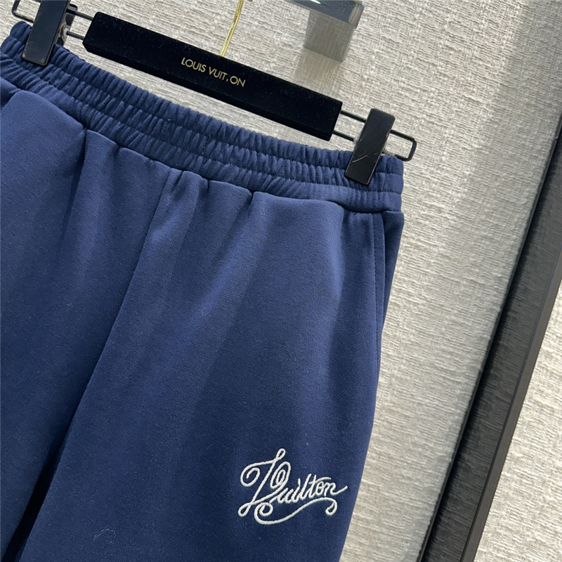 l0vis Vvtt0n lv sports sweatshirt suit