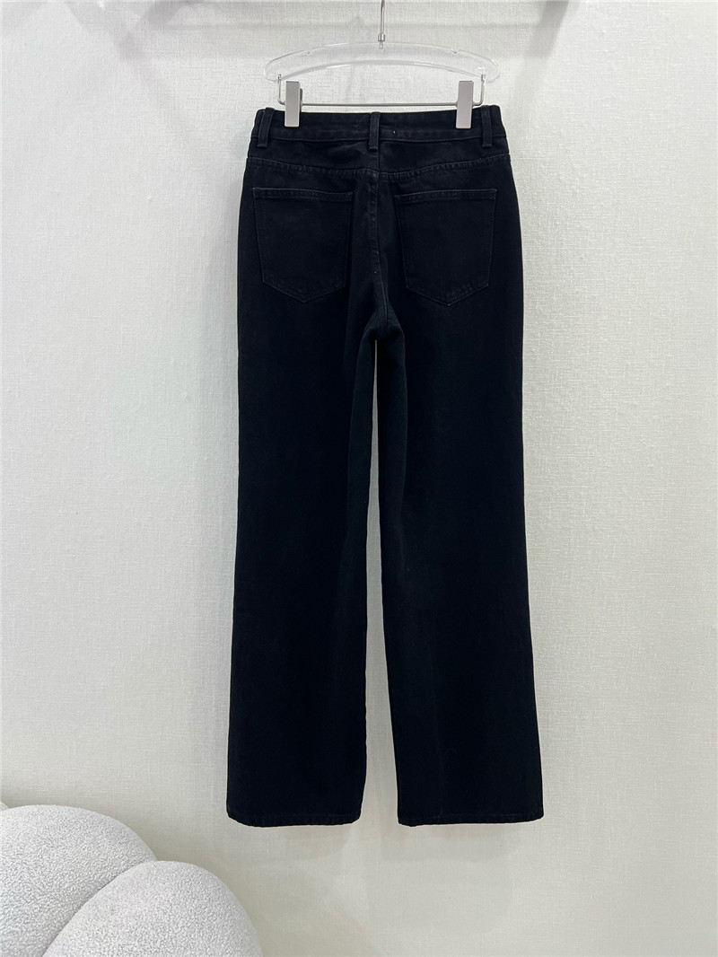 M1um1u embroidered letter logo trousers on the side
